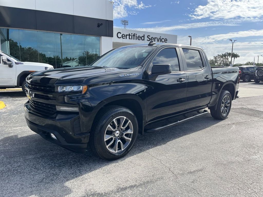 2020 Chevrolet Silverado 1500 RST 8