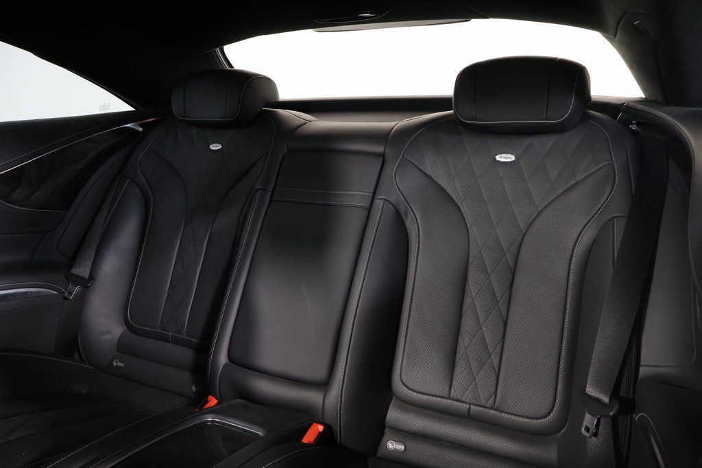 Thumbnail: 2016 Mercedes-Benz S-Class - 11