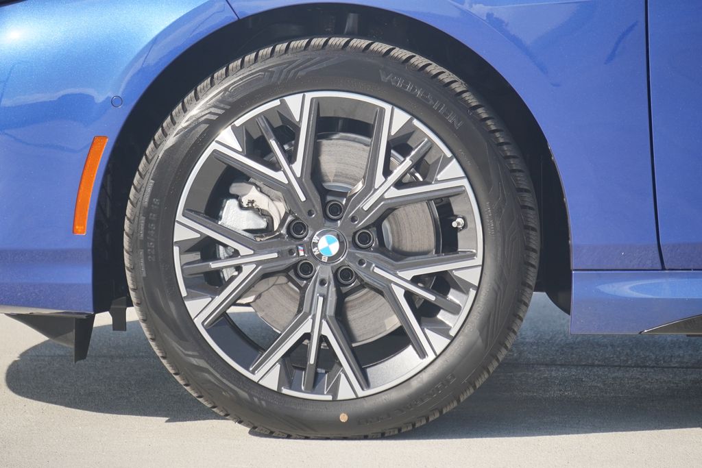 Thumbnail: 2026 BMW 2 Series - 5