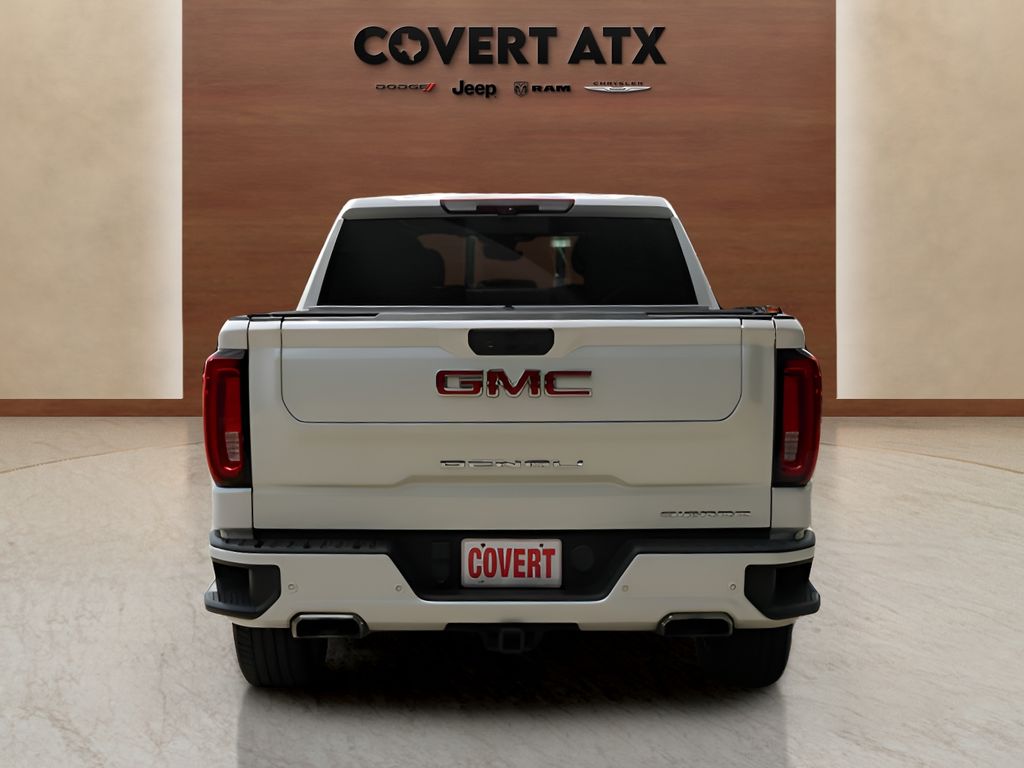 Used 2020 White GMC Denali image 4