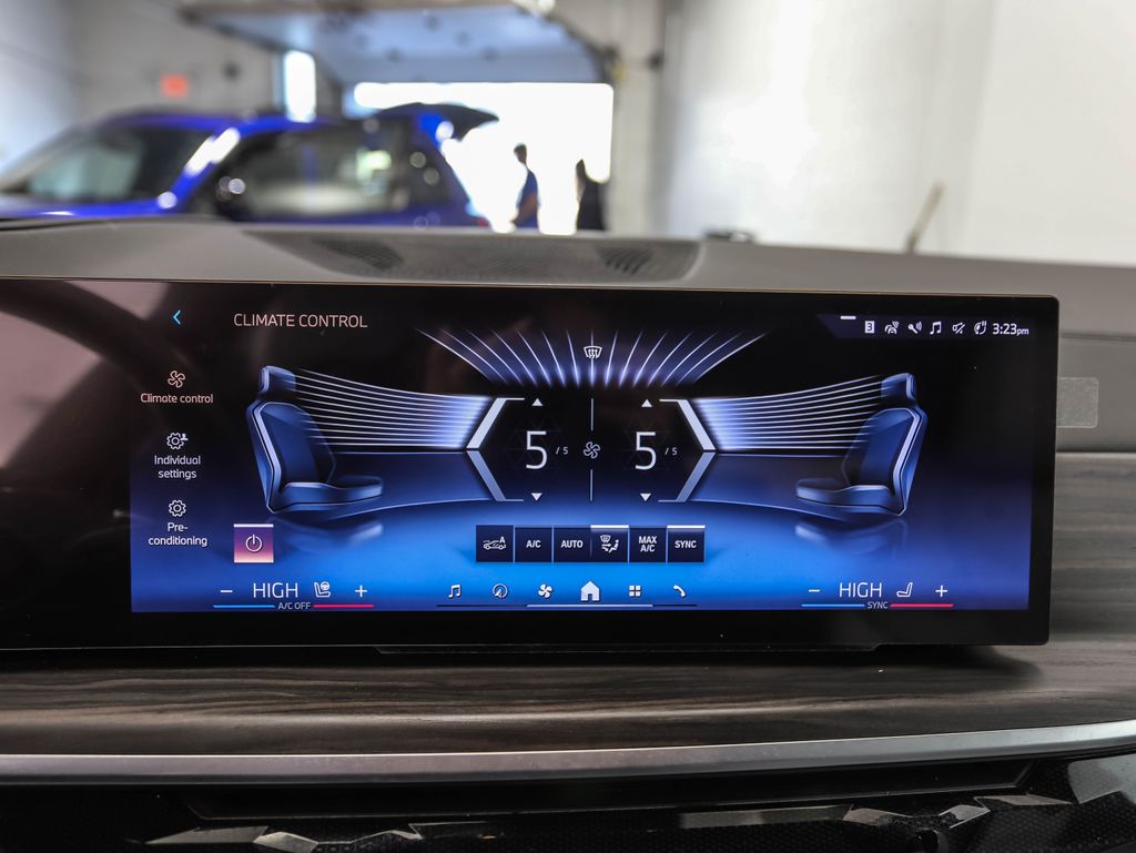 Thumbnail: 2024 BMW X5 - 18