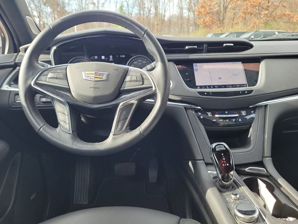 2022 Cadillac XT5 Premium Luxury 9