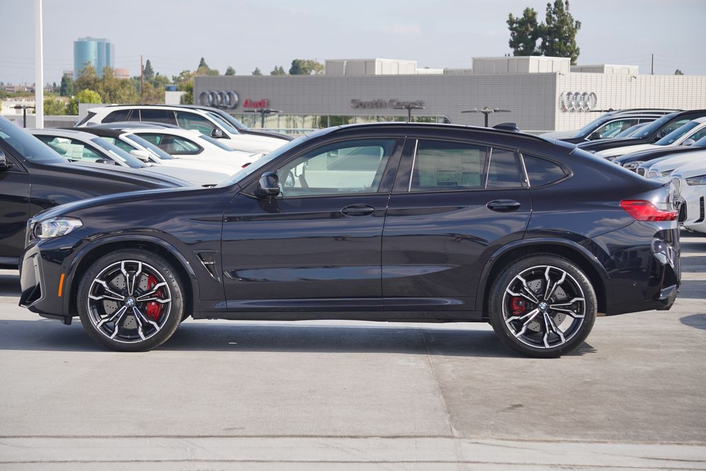 2025 BMW X4 M Base 4