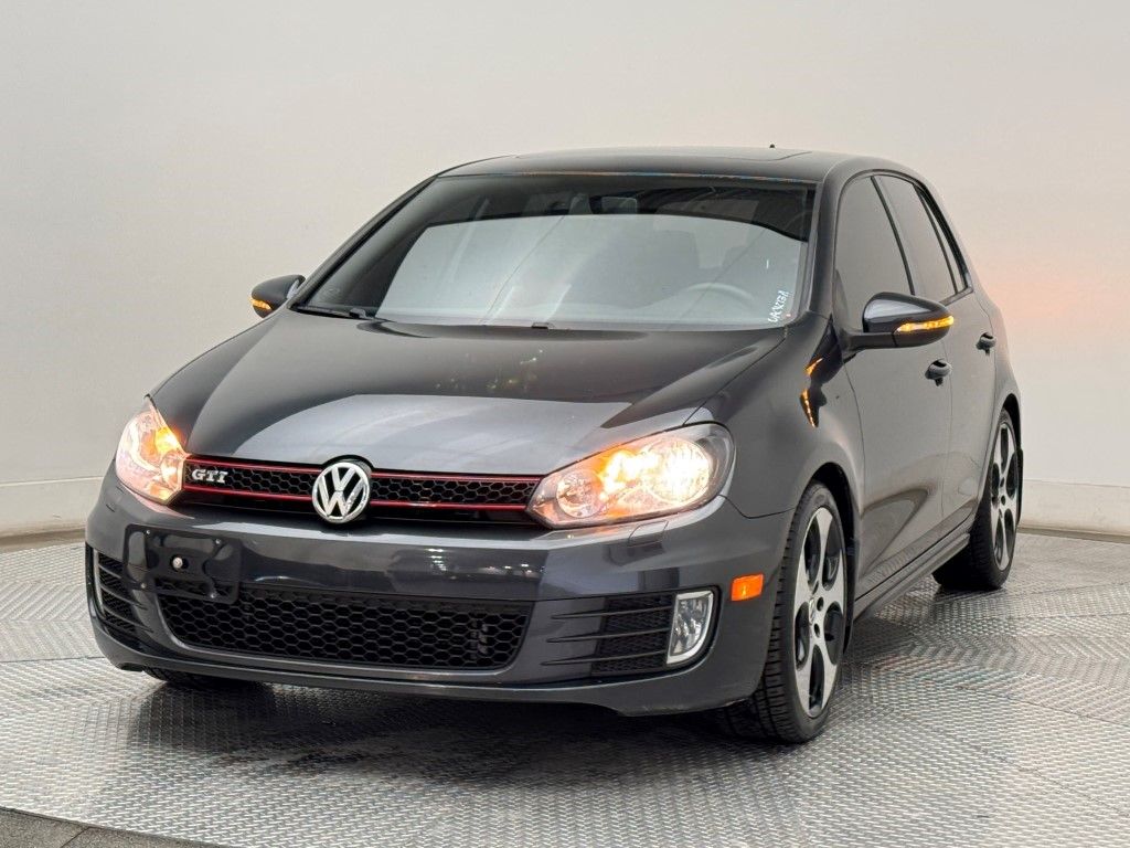 2012 Volkswagen Golf GTI Autobahn 4