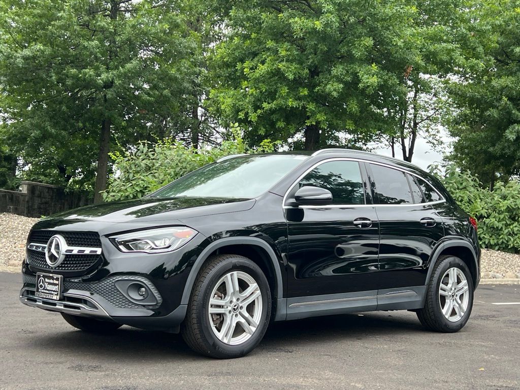 Black 2023 Mercedes-Benz GLA SUV / Crossover All-Wheel Drive 8-Speed Dual Clutch