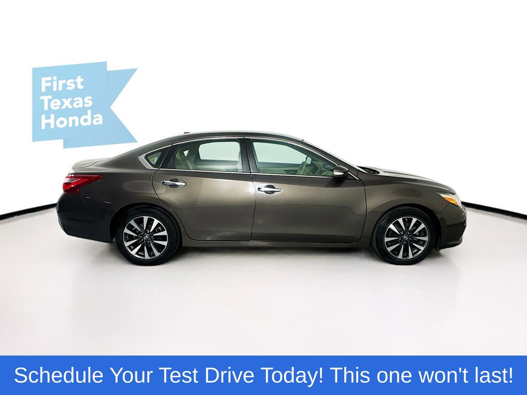 Used Car 2017 Nissan Altima  2.5 For Sale Under $15,000 In Austin, Texas