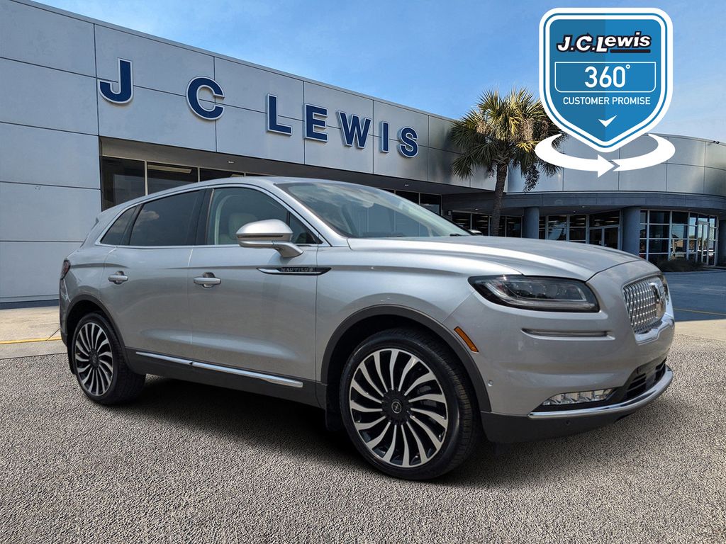 2023 Lincoln Nautilus Black Label
