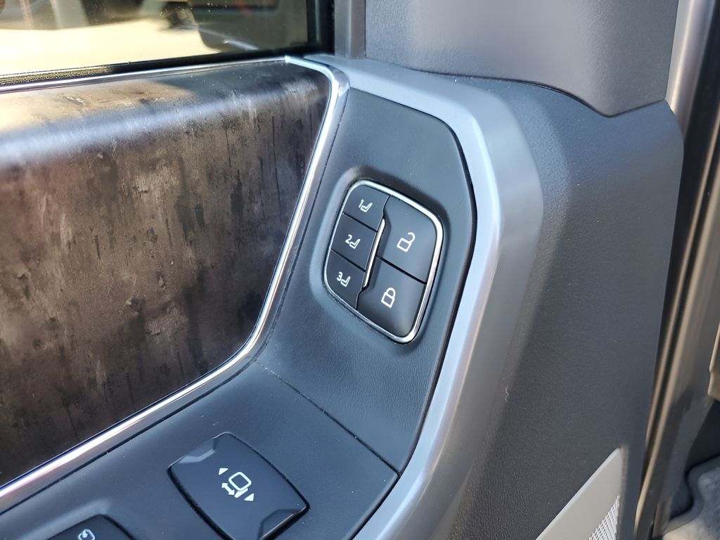 Used Car 2024 Ford F-250sd  Lariat For Sale Under $80,000 In Austin, Texas