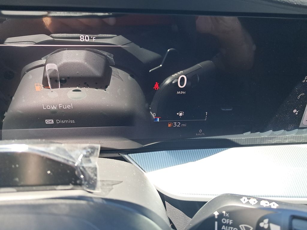 New 2026 White Nissan Platinum image 17