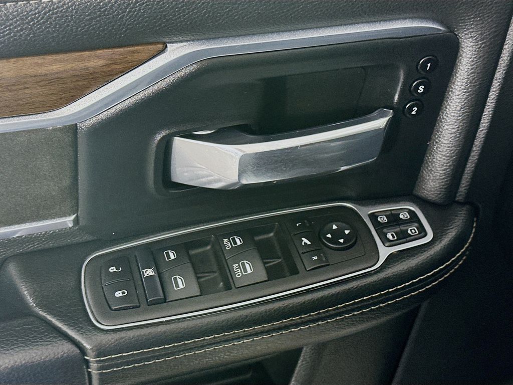 Ram250024