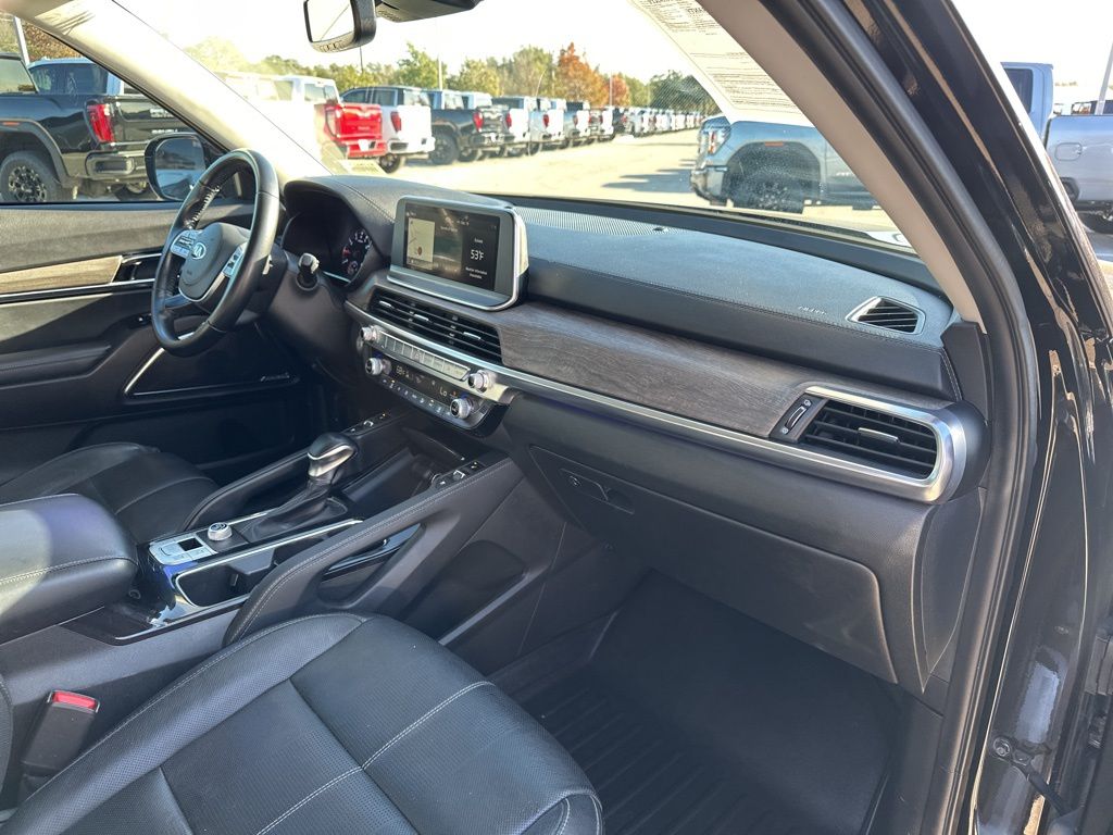 Used Car 2021 Kia Telluride  Sx For Sale Under $30,000 In Austin, Texas