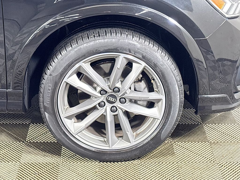 2023 Audi Q3 Premium Plus