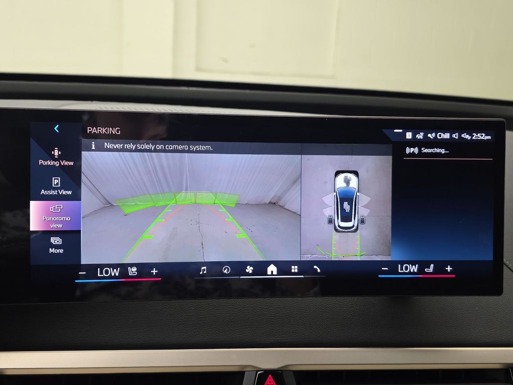 2026 Bmw iX iX xDrive60 photo 17