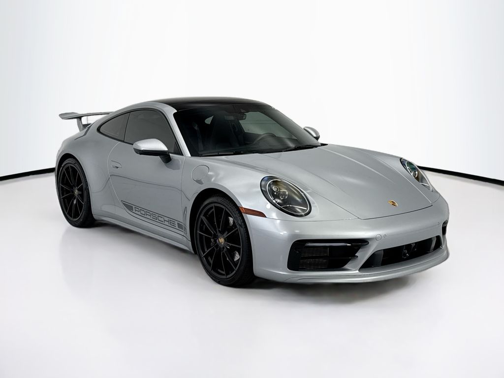 Thumbnail: 2020 Porsche 911 - 9