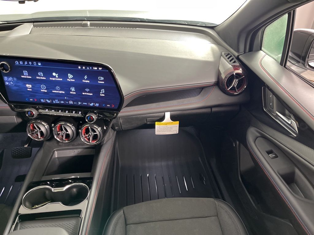 Thumbnail: 2025 Chevrolet Blazer EV - 22