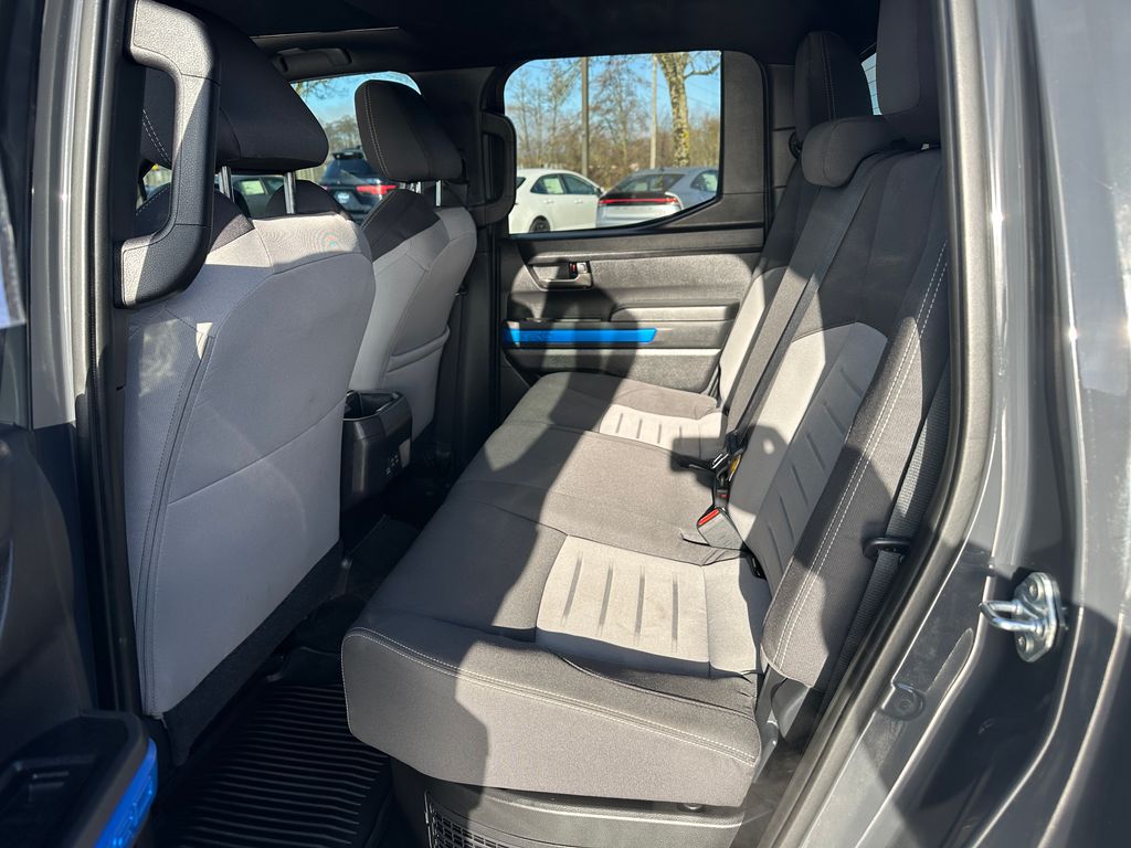 2025 Toyota Tacoma Hybrid TRD Off Road