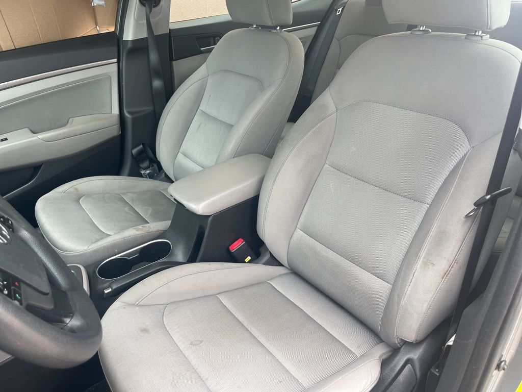 2018 Hyundai Elantra SEL 25