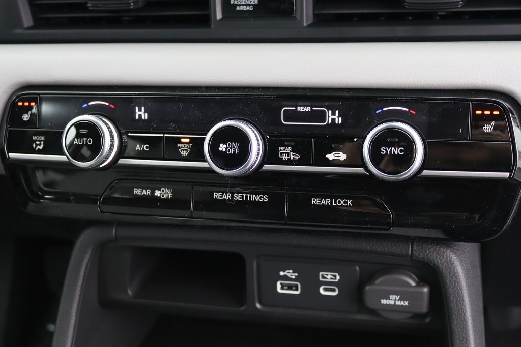 Thumbnail: 2025 Honda Pilot - 25