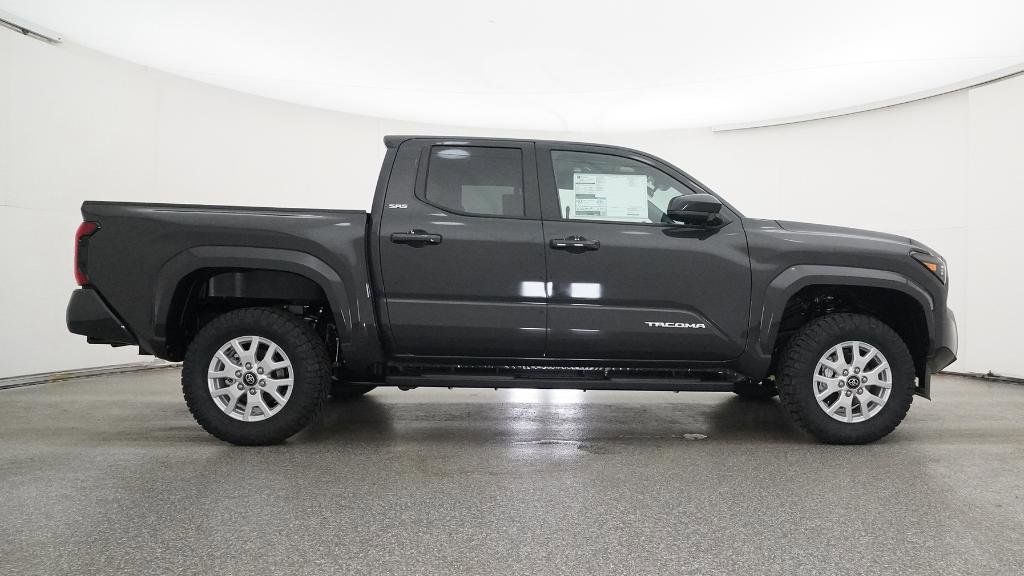 Thumbnail: 2025 Toyota Tacoma - 21