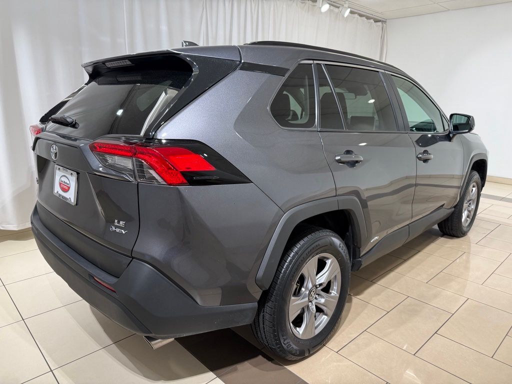 Thumbnail: 2025 Toyota RAV4 - 5