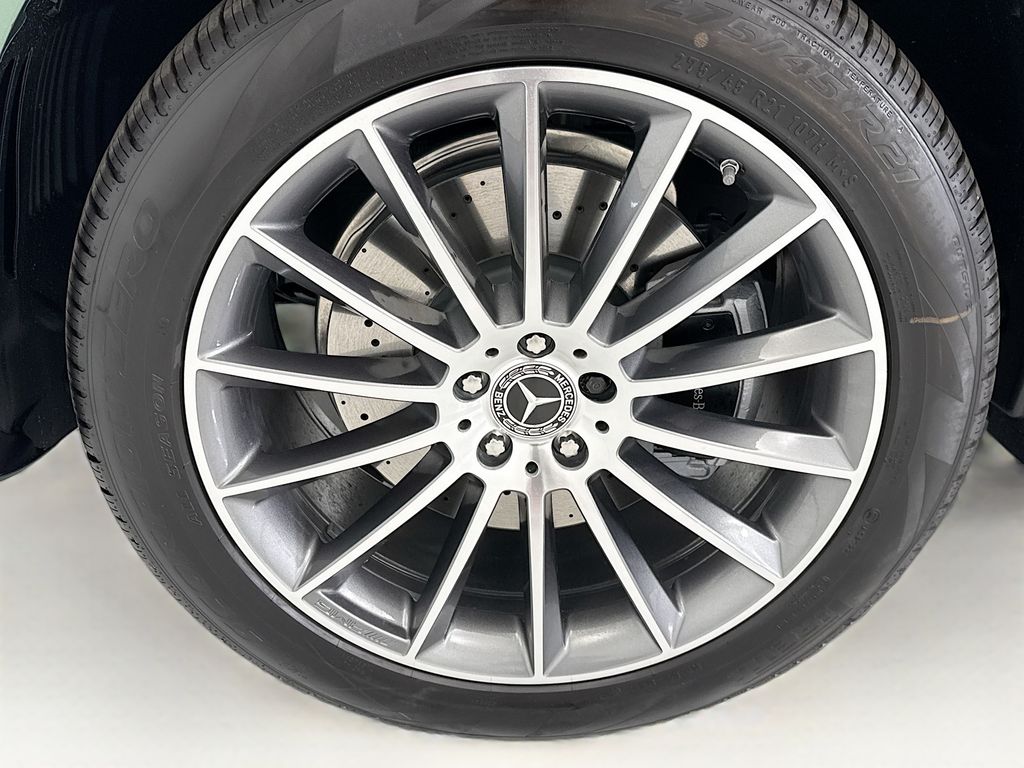 Thumbnail: 2026 Mercedes-Benz GLE - 29