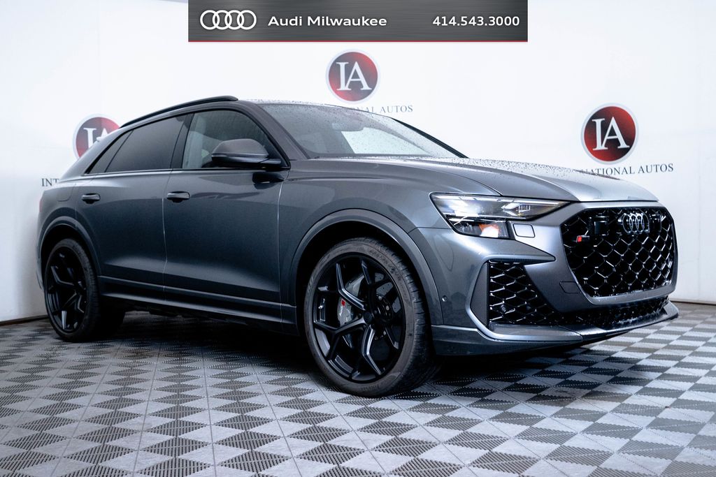 Daytona Gray Pearl Effect 2026 Audi RS Q8 SUV / Crossover All-Wheel Drive 8-Speed Automatic