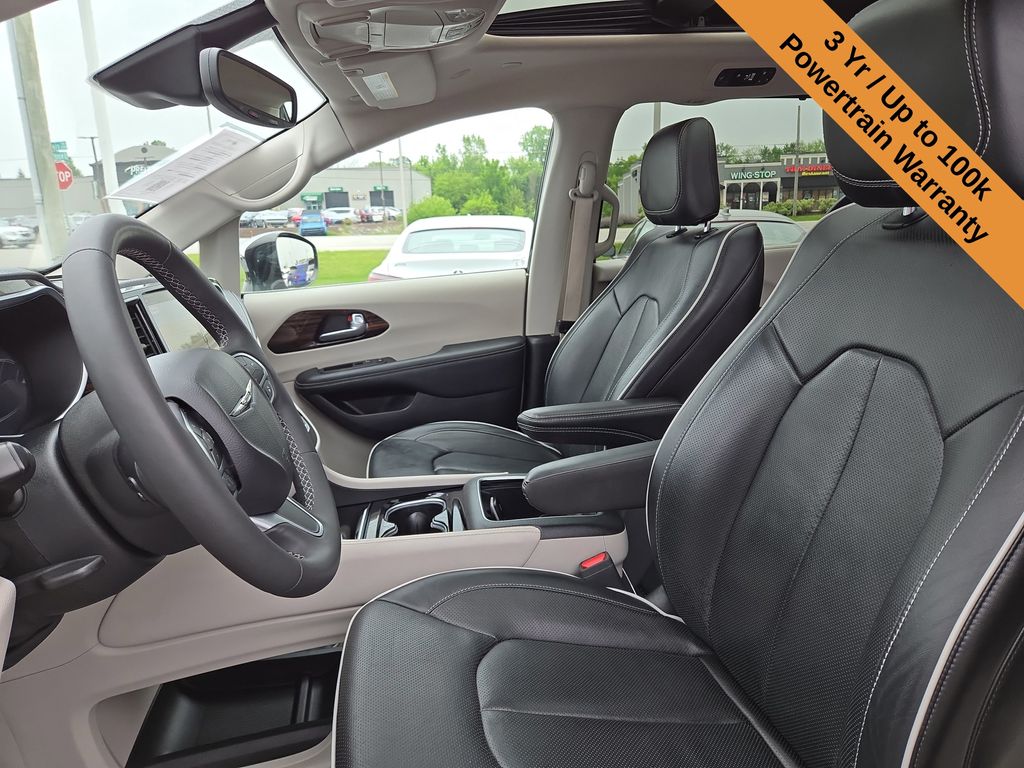 Used 2023 Chrysler Pacifica For Sale in Fort Wayne, IN