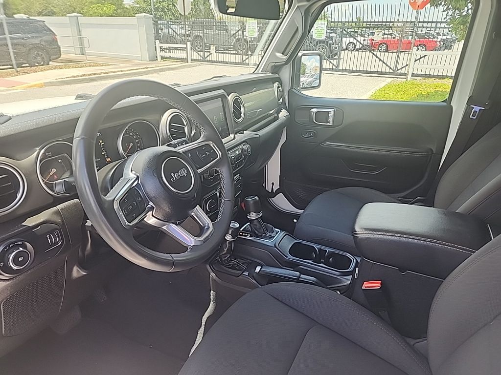 2023 White Jeep Wrangler Sahara 4X4 SUV