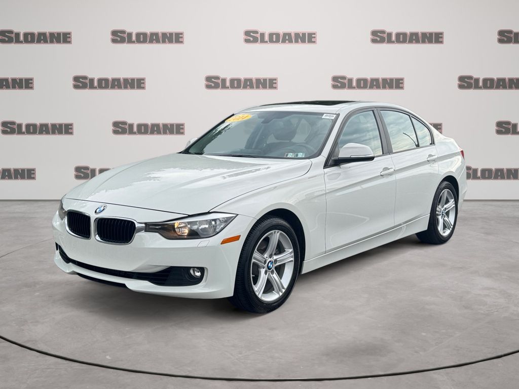 Alpine White 2014 BMW 3 Series Sedan All-Wheel Drive 8-Speed Automatic