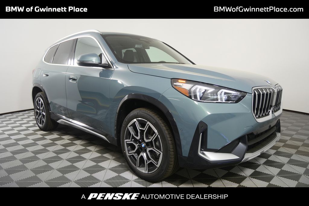 Thumbnail: 2026 BMW X1 - 1