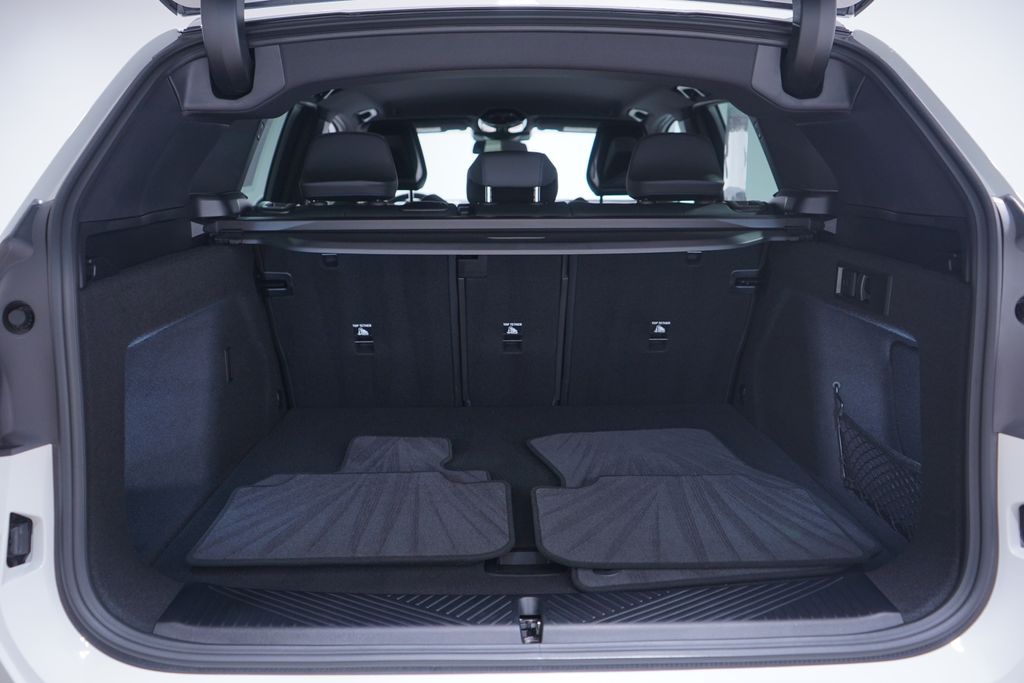 Thumbnail: 2025 BMW X3 - 21