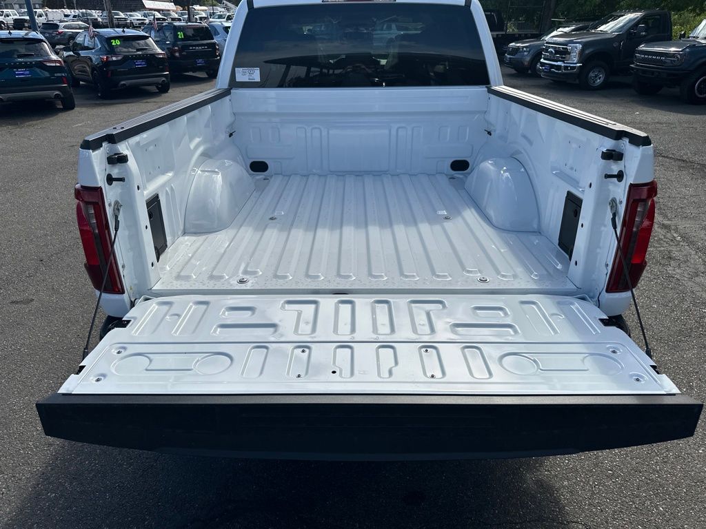 New 2025 Ford F-150 SuperCrew 5.5' Box XL