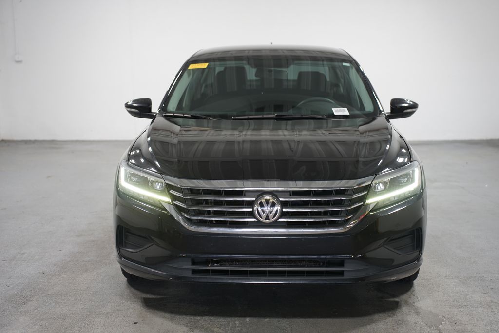 Thumbnail: 2020 Volkswagen Passat - 2