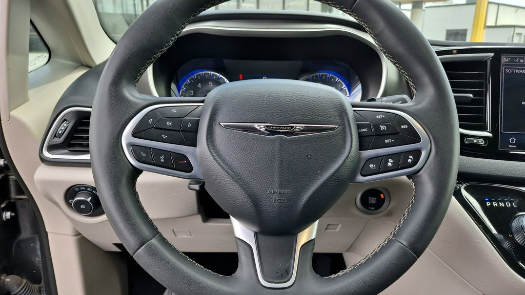 2023 Chrysler Pacifica