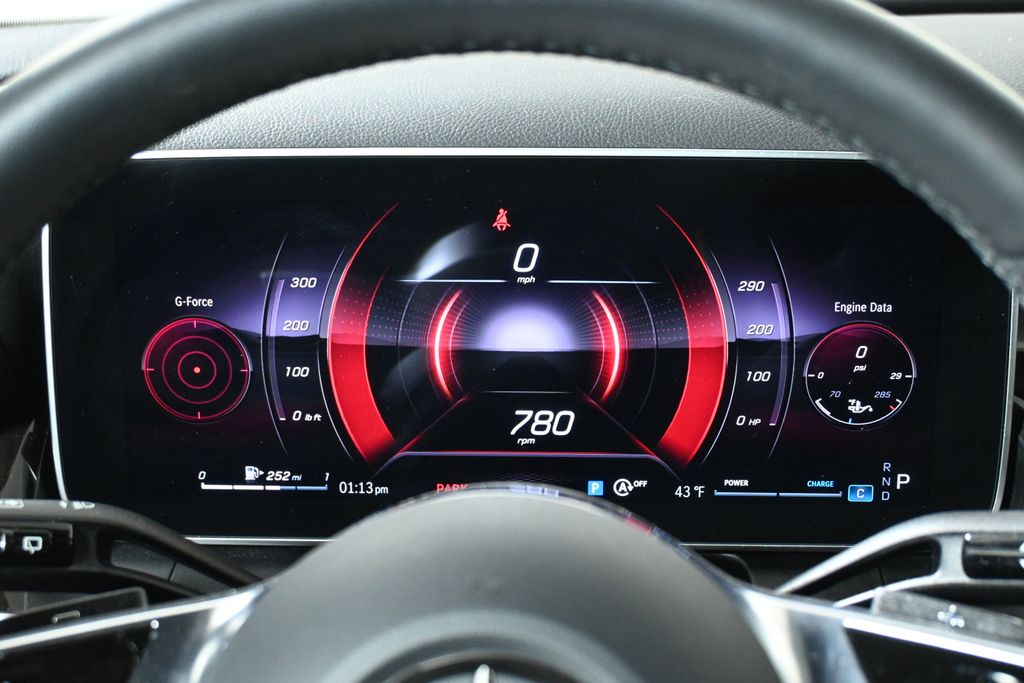 Thumbnail: 2025 Mercedes-Benz GLC - 18