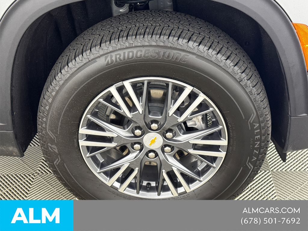 Used 2026 Gray Chevrolet LT image 16
