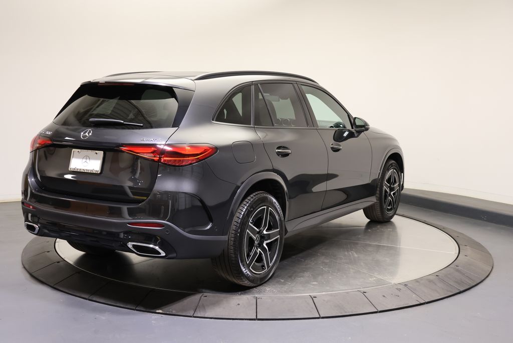 Thumbnail: 2027 Mercedes-Benz GLC - 7