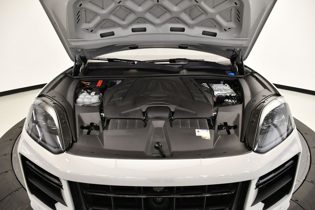 2024 Porsche   11