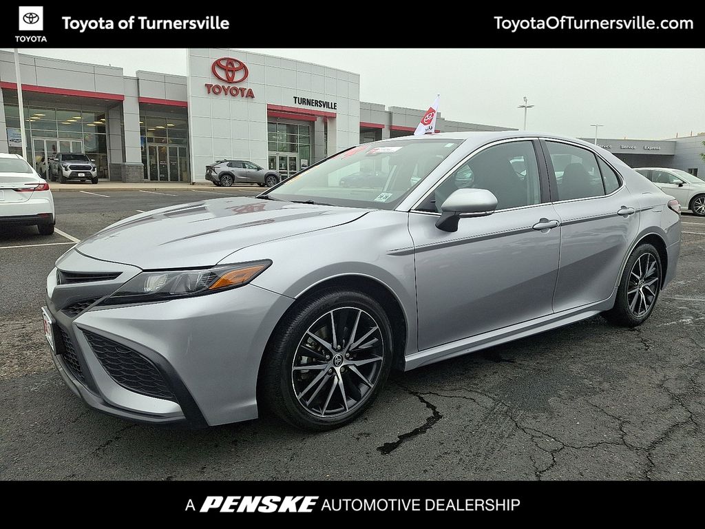 2024 Toyota Camry SE -
                  Turnersville, NJ