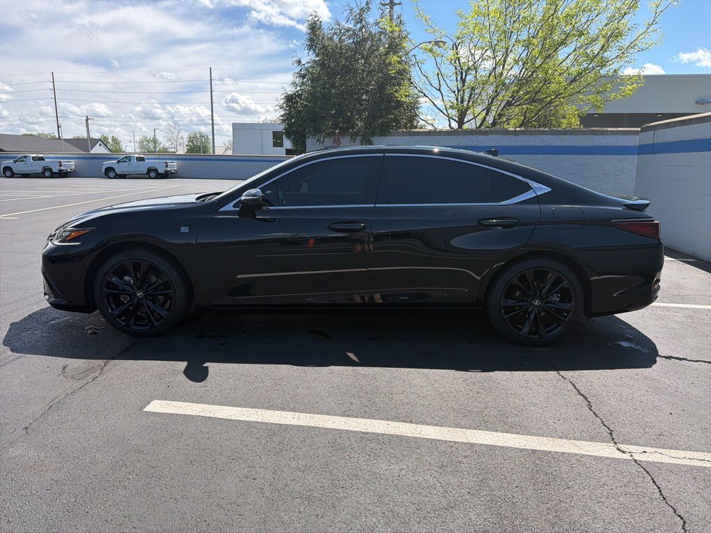 Thumbnail: 2025 Lexus ES - 2