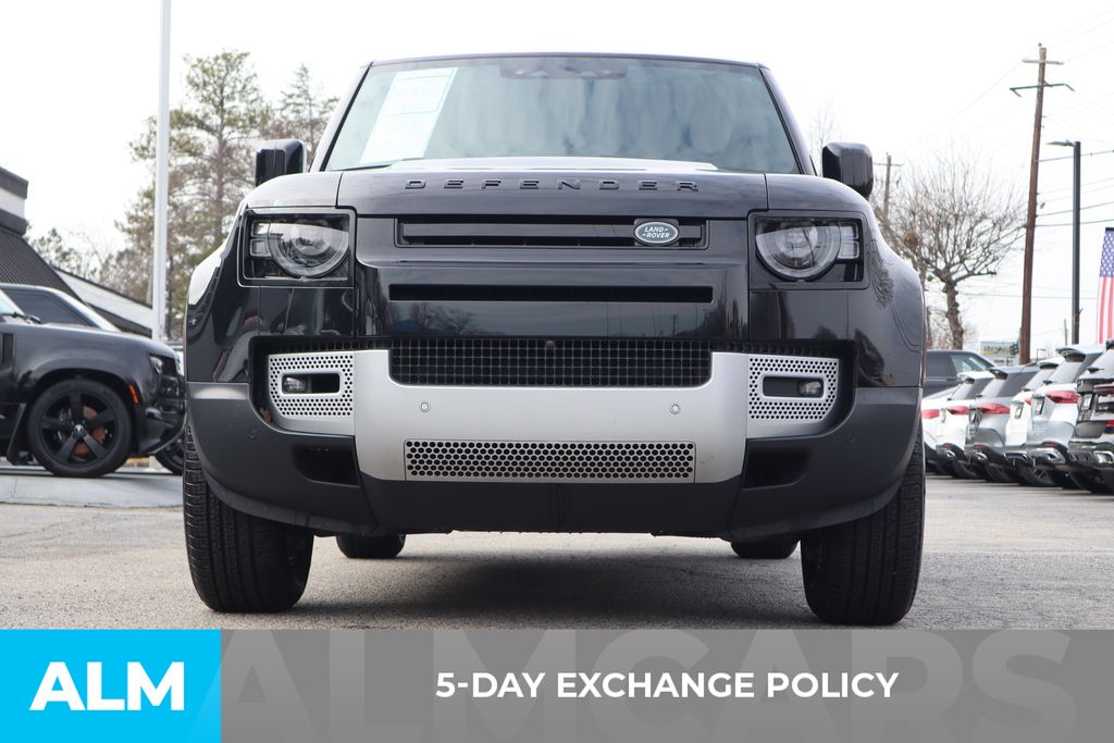 Used 2025 Black Land Rover S image 4