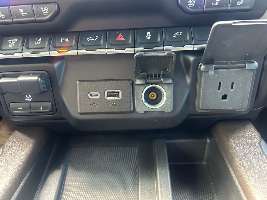 Used Car 2022 Gmc Sierra 3500hd  Denali For Sale Under $70,000 In Floresville, Texas