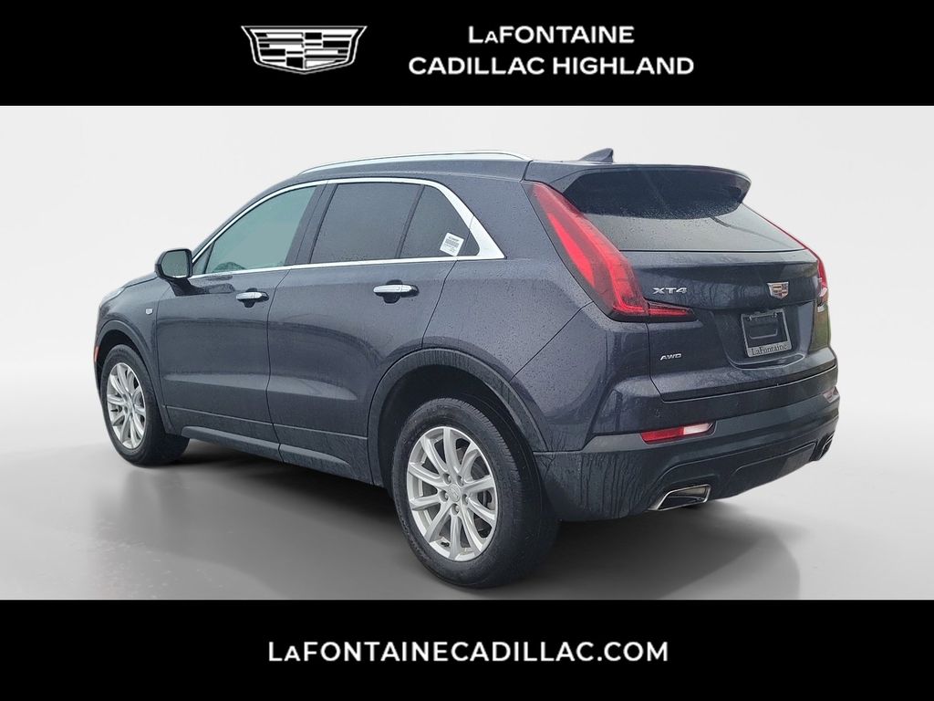 2022 Cadillac XT4 Luxury 5