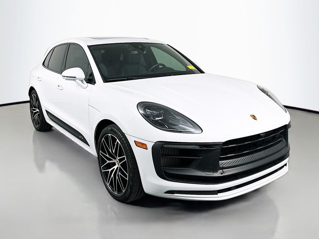 2022 Porsche Macan GTS 3