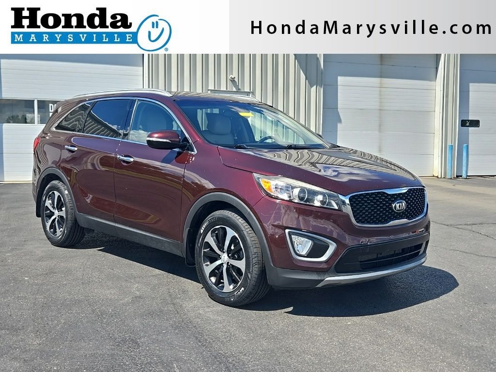 Red (Sangria) 2017 Kia Sorento SUV / Crossover Front-Wheel Drive 6-Speed Automatic