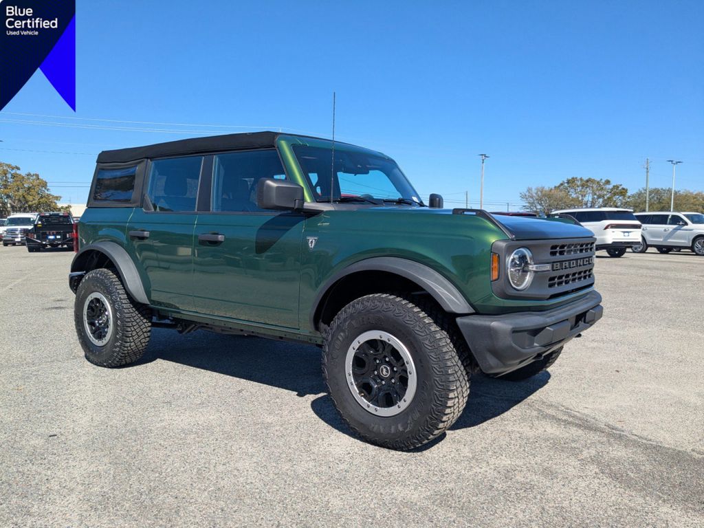 2023 Ford Bronco 
