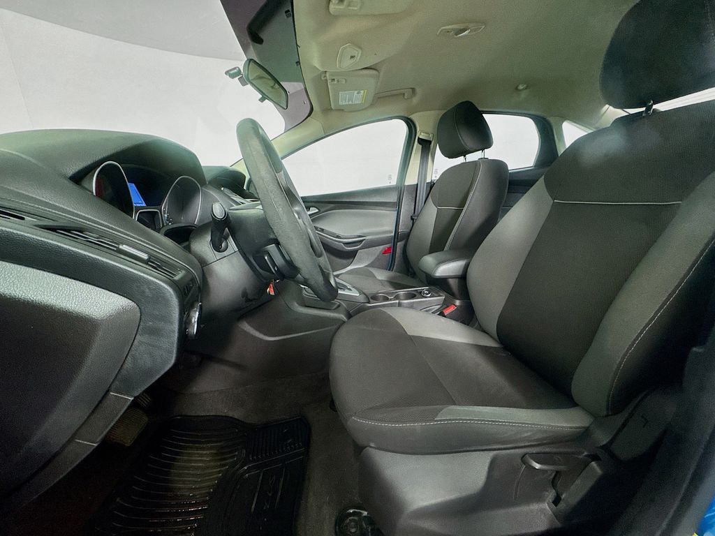 Used Car 2014 Ford Focus  Se For Sale Under $10,000 In Austin, Texas