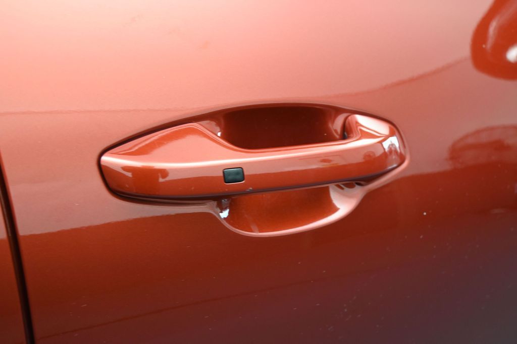 Used 2023 Mars Orange Kia S image 35