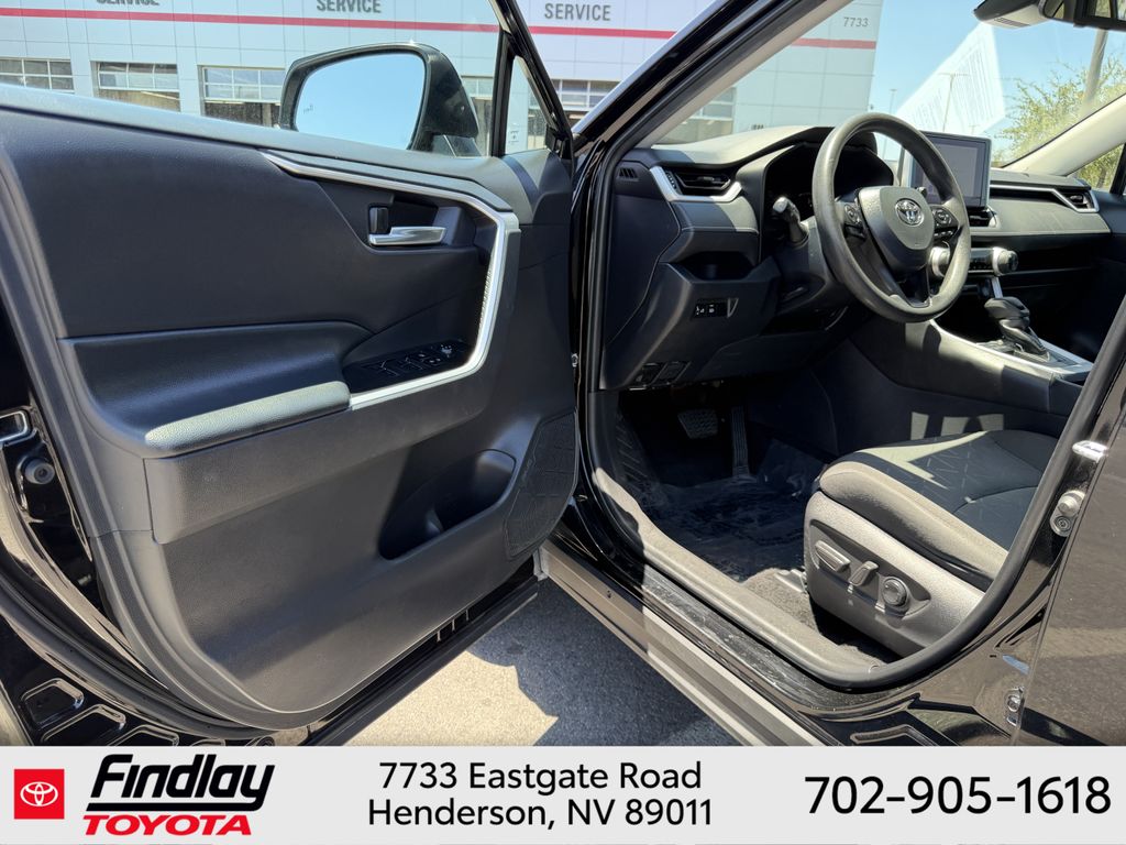 Used 2024 Toyota RAV4 SUV