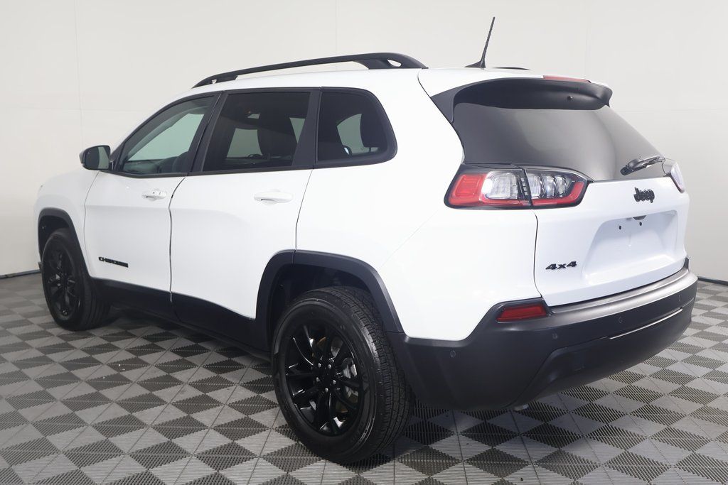 2023 Jeep Cherokee Altitude 6